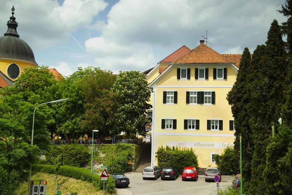 Hotel Pfeifer Zum Kirchenwirt Graz Exterior photo